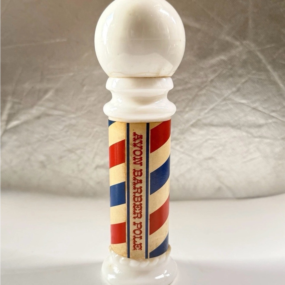 Collectible Vintage Avon Barber’s Pole 3 oz Wild Country Aftershave (empty)